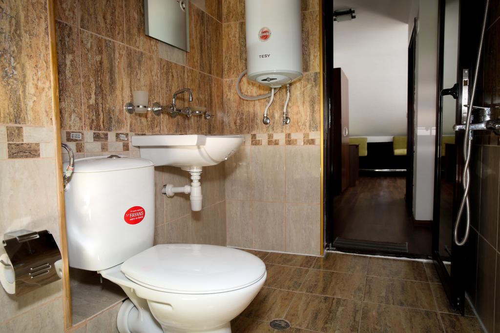 Бялата Къща Hotel Zlatograd Cameră foto