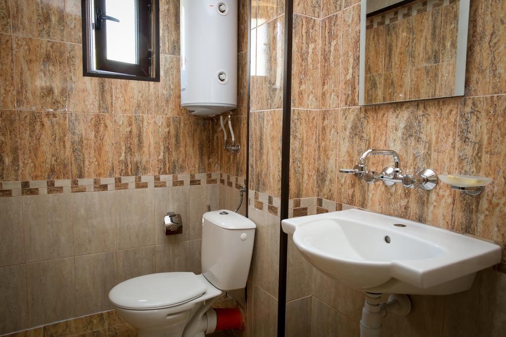 Бялата Къща Hotel Zlatograd Cameră foto